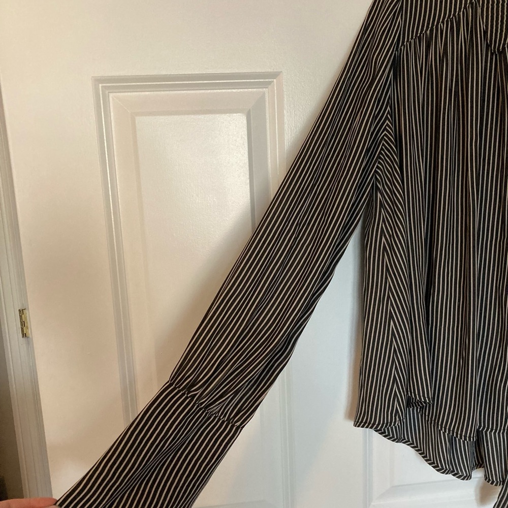 Free People blouse - Picture 2 of 5